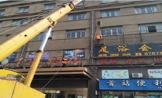 潜江安装较高的门店招牌有什么好的方法？